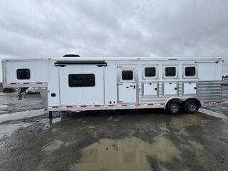 Used Horse Trailer