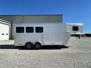 New Horse Trailer