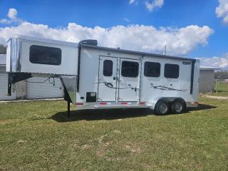 New Horse Trailer