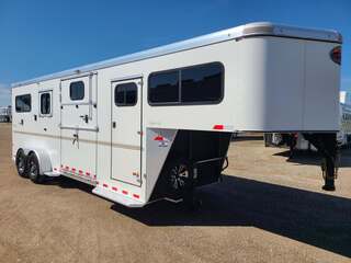 Used Horse Trailer