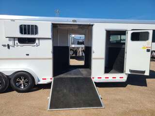 Used Horse Trailer