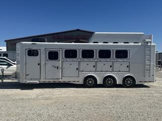 New Horse Trailer