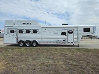 New Horse Trailer